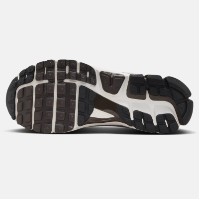 Nike Air Zoom Vomero 5 Phantom купить в интернет-магазине Kicksmania