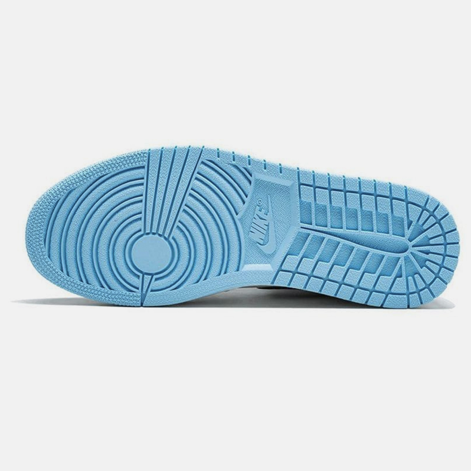 Air Jordan 1 Retro High UNC Patent KicksMania
