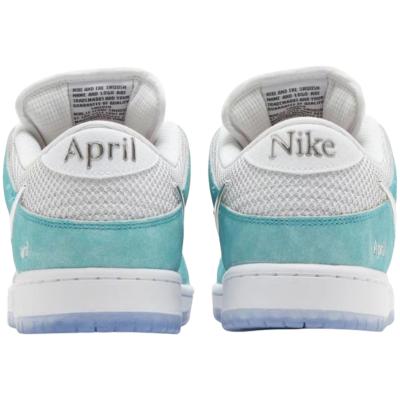 Dunk SB Low April купить в интернет-магазине Kicksmania