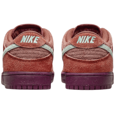 Dunk SB Low Mystic Red Rosewood купить в интернет-магазине Kicksmania