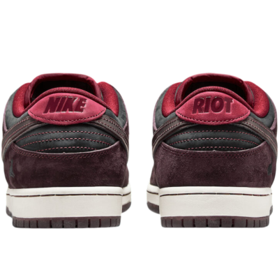 Riot Skateshop x Dunk SB Low купить в интернет-магазине Kicksmania