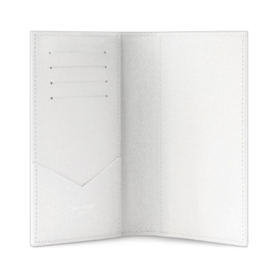 Обложка для паспорта Louis Vuitton Winter White купить в интернет-магазине Kicksmania