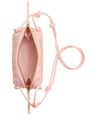 Сумка Bottega Veneta Pochette Concert Seashell купить в интернет-магазине Kicksmania