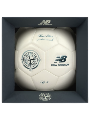 Мяч Stone Island x New Balance Pro Football купить в интернет-магазине Kicksmania