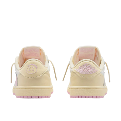 Кроссовки Travis Scott x Air Jordan 1 Low OG Shy Pink Kids купить в интернет-магазине Kicksmania — фото 4