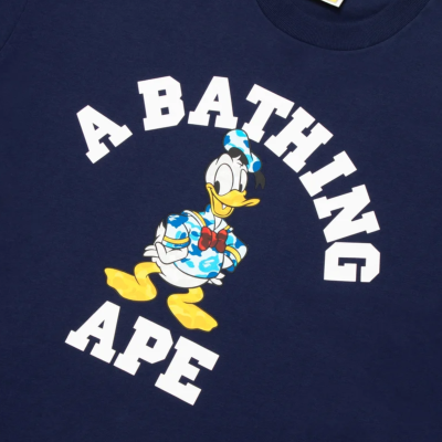 Футболка Bape x Disney DONALD DUCK COLLEGE Navy купить в интернет-магазине Kicksmania — фото 3