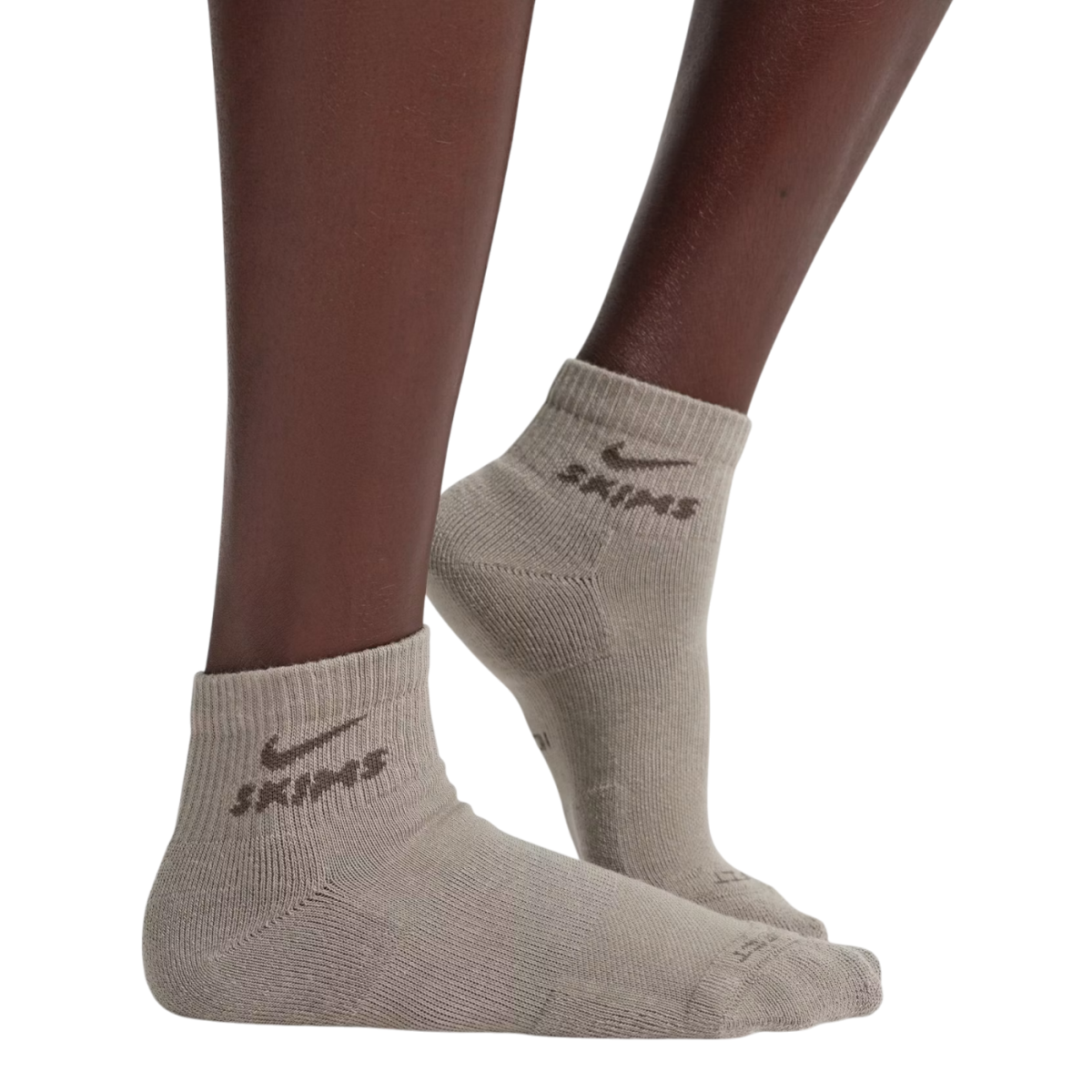 Носки Nike x Skims Dri-Fit Quarter Crew 3-pack купить в интернет-магазине Kicksmania — фото 5