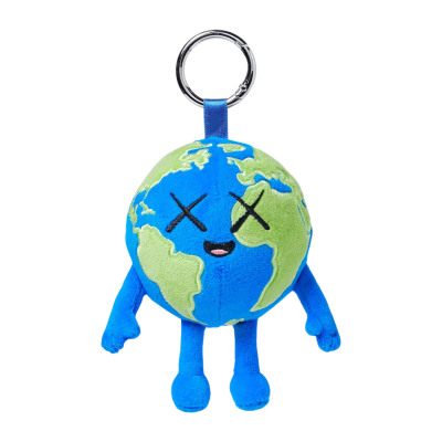 Брелок Kaws x Uniqlo Universe Earth купить в интернет-магазине Kicksmania
