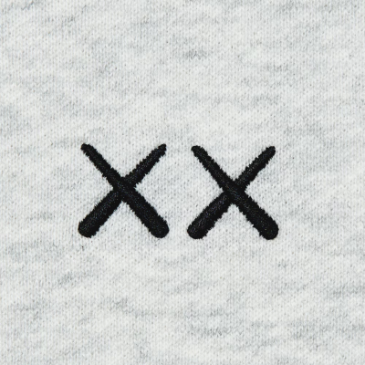 Свитшот Kaws x Uniqlo Universe UT Kids Graphic Sun купить в интернет-магазине Kicksmania — фото 3