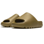 Adidas Yeezy Slide Core - купить оригинальные лимитированные кроссовки | Kicksmania.ru | Магазин Киксмания