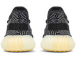 Adidas Yeezy Boost 350 v2 Carbon - купить оригинальные лимитированные кроссовки | Kicksmania.ru | Магазин Киксмания