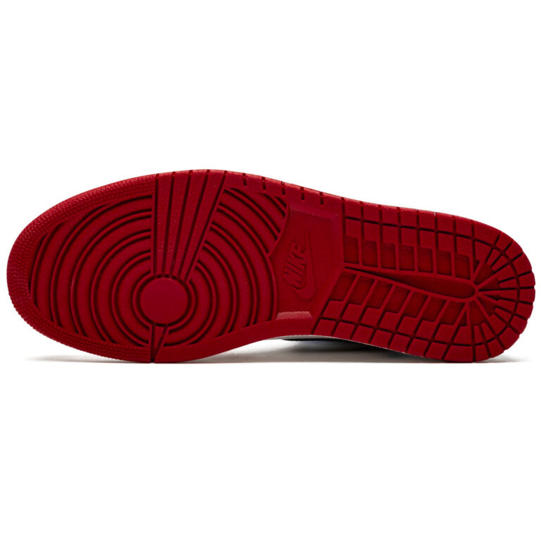 Air Jordan 1 Retro High Fearless UNC Chicago - купить оригинальные лимитированные кроссовки | Kicksmania.ru | Магазин Киксмания