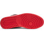 Air Jordan 1 Retro High Track Red - купить оригинальные лимитированные кроссовки | Kicksmania.ru | Магазин Киксмания