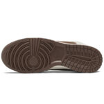 Nike Dunk High Light Chocolate - купить оригинальные лимитированные кроссовки | Kicksmania.ru | Магазин Киксмания