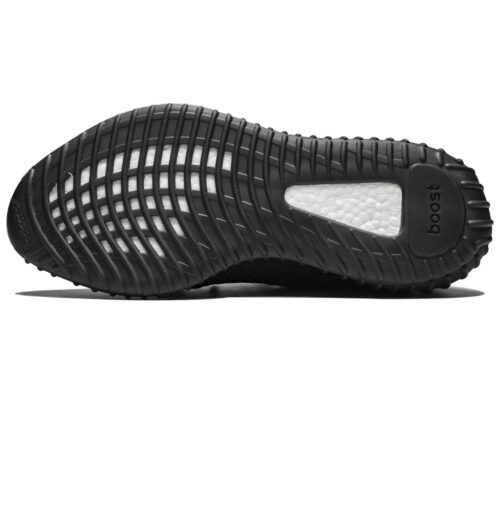 Yeezy Boost 350 Black (non-reflective) - купить оригинальные кроссовки изи буст 350 орео | Kicksmania.ru | Магазин Киксмания