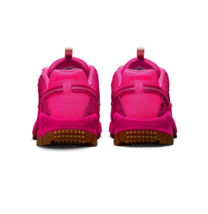 Jacquemus x Nike Air Humara Pink Flash | Kicksmania.ru